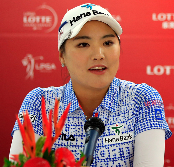 乐天锦标赛三韩国人并列领跑冯珊珊73杆林希妤76杆