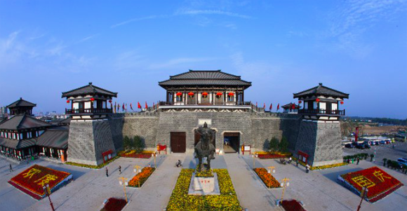 宿迁,一座有着悠久历史的古城,正在改革大潮中,全面实现着现代化