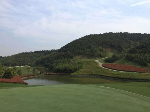 龙山湖高尔夫图片