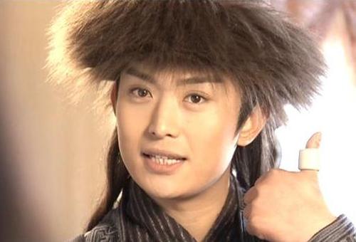 黄海冰:古装小生的高尔夫情节