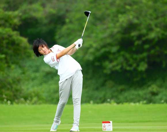 中国优秀青少年高尔夫球员推荐:杨曼莉香